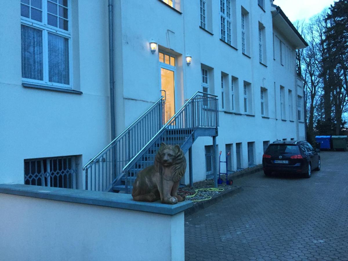 Schloss Wichmannsdorf Kröpelin المظهر الخارجي الصورة